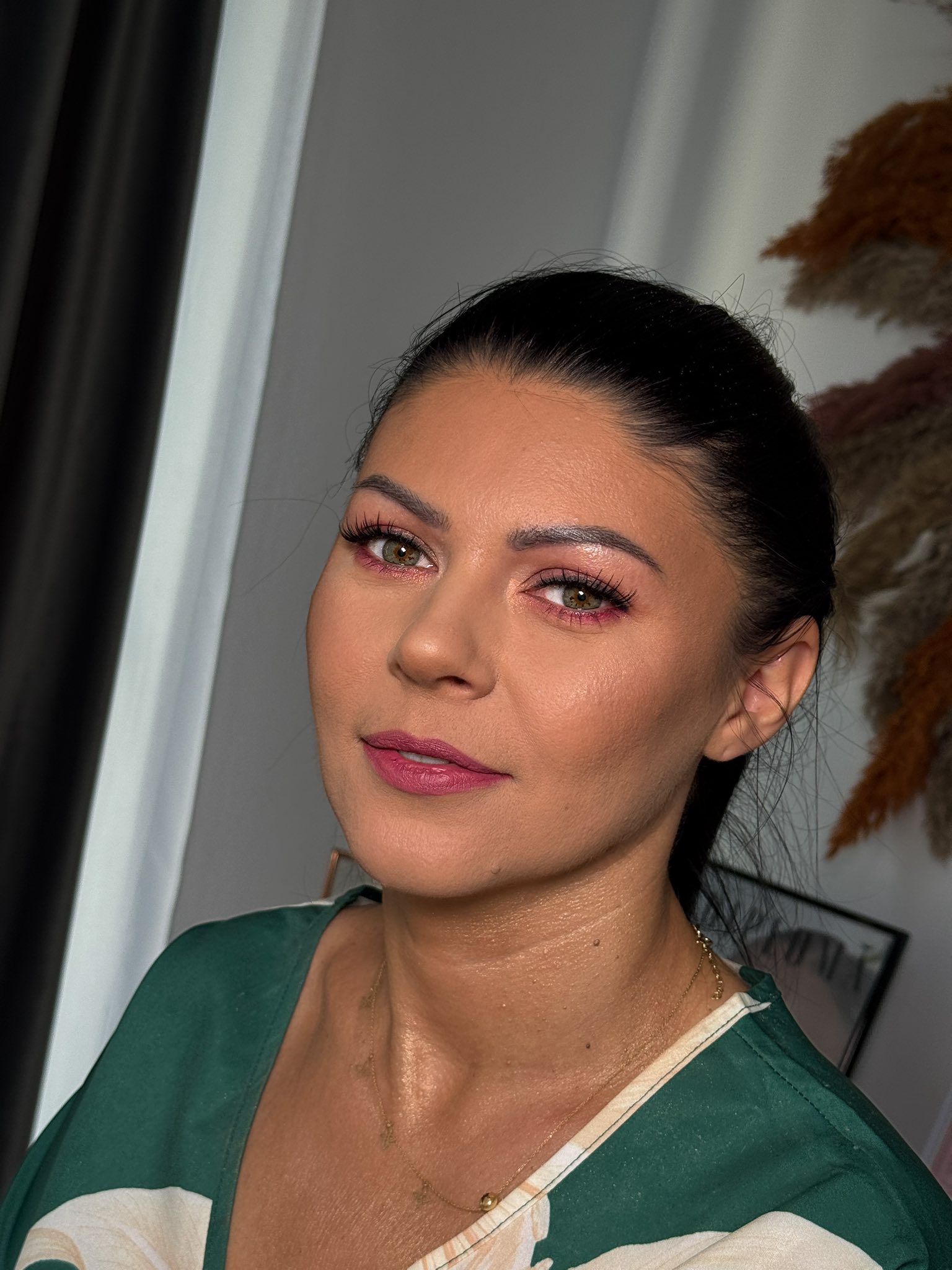 Machiaj la domiciliu în Timișoara – când e alegerea perfectă?